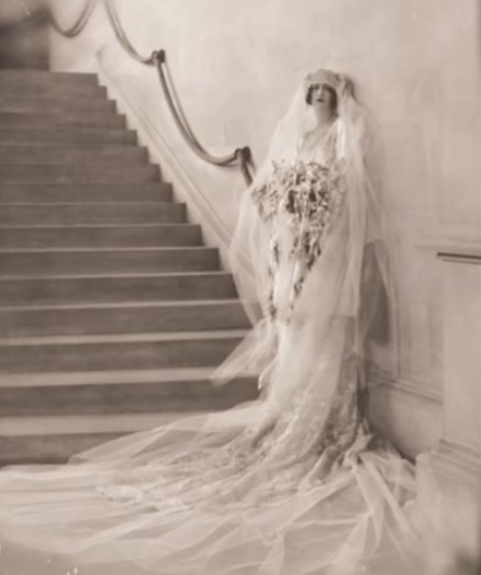 Bride dress18