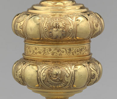 Double cups or trussing cups – typical 16th-17th-century wedding gift