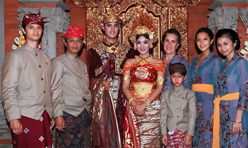 Balinese wed23