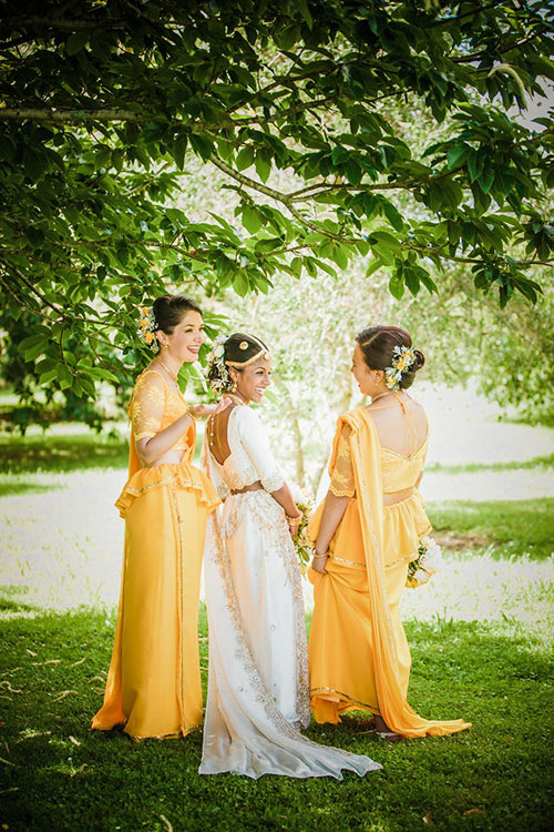 Sri Lankan wedding ceremony traditions and rituals