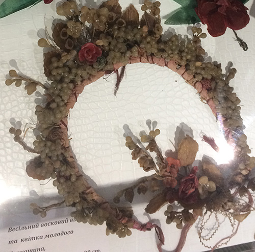 Authentic wedding wreath from Central Ukraine, the late 19th – early 20th century