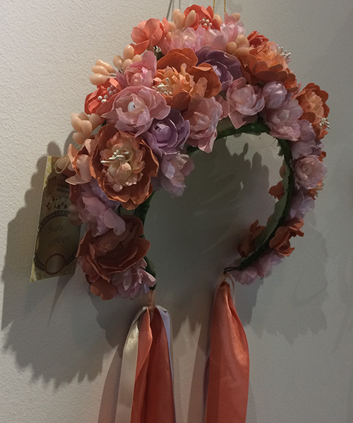 modern eco-friendly wedding wreaths