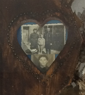 Rare vintage wedding photo frame