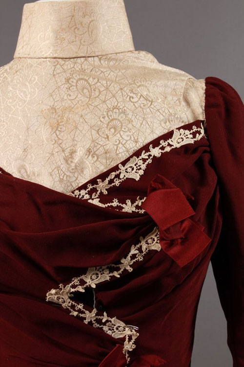 Swedish wedding gown from early 20th century