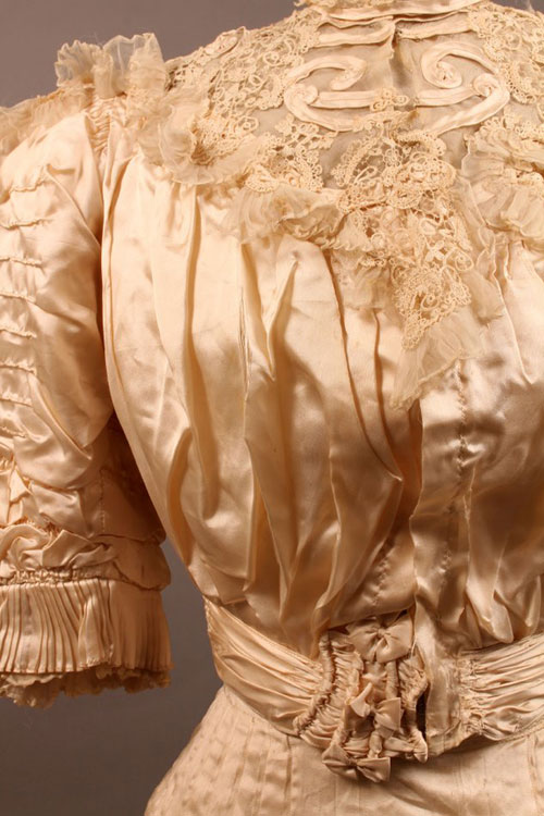 Swedish wedding gown from early 20th century