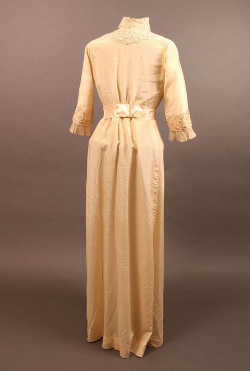 Swedish vintage wedding gown from early 20th century